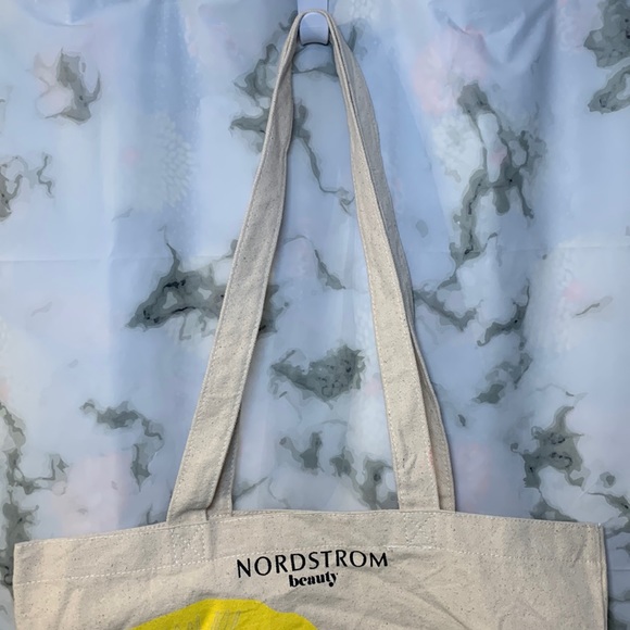 🎒 Hello Gorgeous Nordstrom Tote Bag - Picture 2 of 10